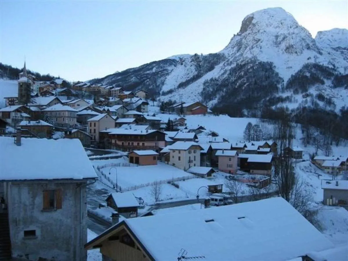 Appartement Confortable 85M² Pour 6 Pers. Avec Terrasse, A 300M Des Pistes A St Martin De Belleville - Fr-1-452-382 Saint-Martin-de-Belleville 0*,  France