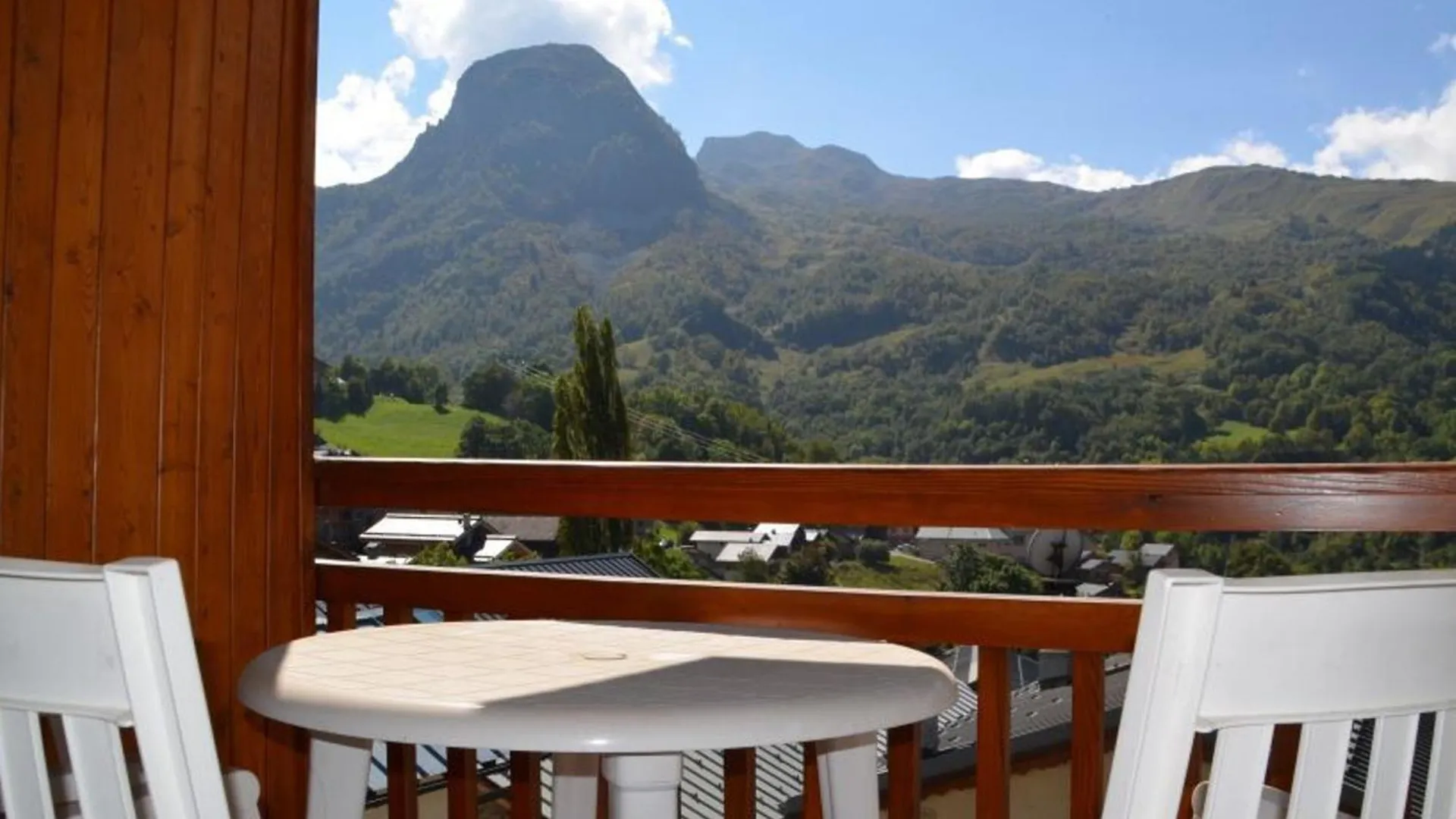 Appartement Confortable 85M² Pour 6 Pers. Avec Terrasse, A 300M Des Pistes A St Martin De Belleville - Fr-1-452-382 Saint-Martin-de-Belleville 0*,  France
